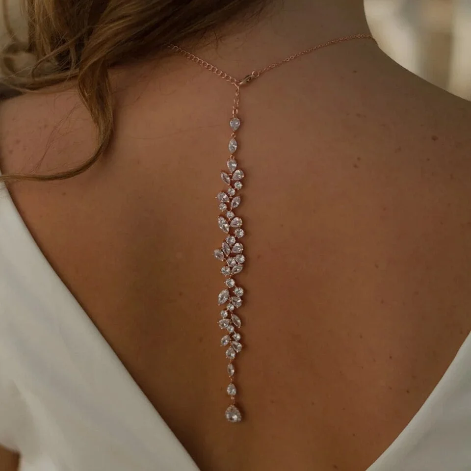 Collier de dos mariage Collier de dos mariage
